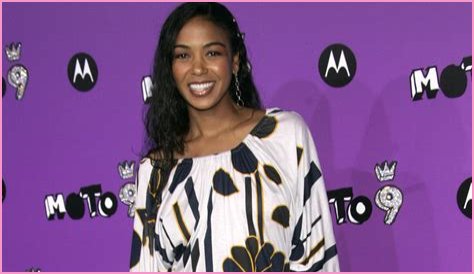 Ananda Lewis  Bio (Wiki) 